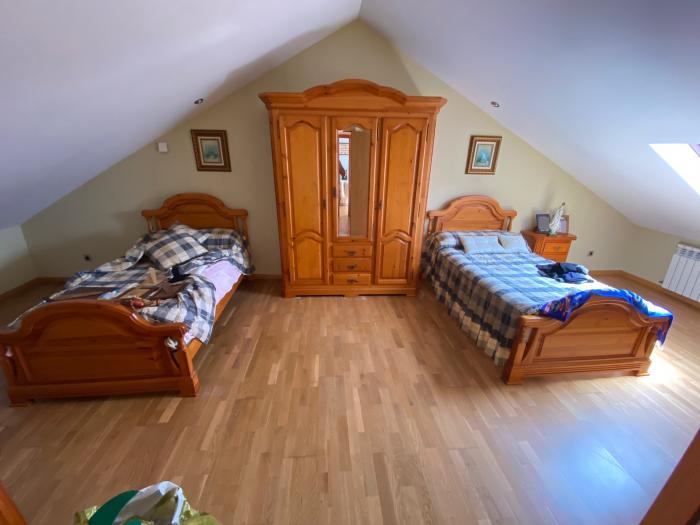 Se vende chalet con piscina en Ribeira